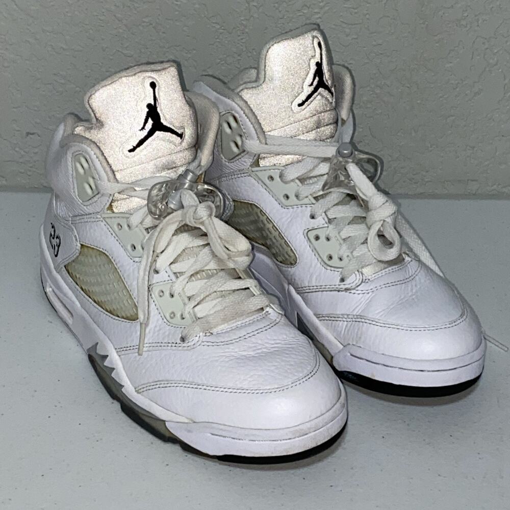 Nike Air Jordan Retro 5 V Metallic White 136027-130‎ Mens Size 7 Womens 8.5 2015